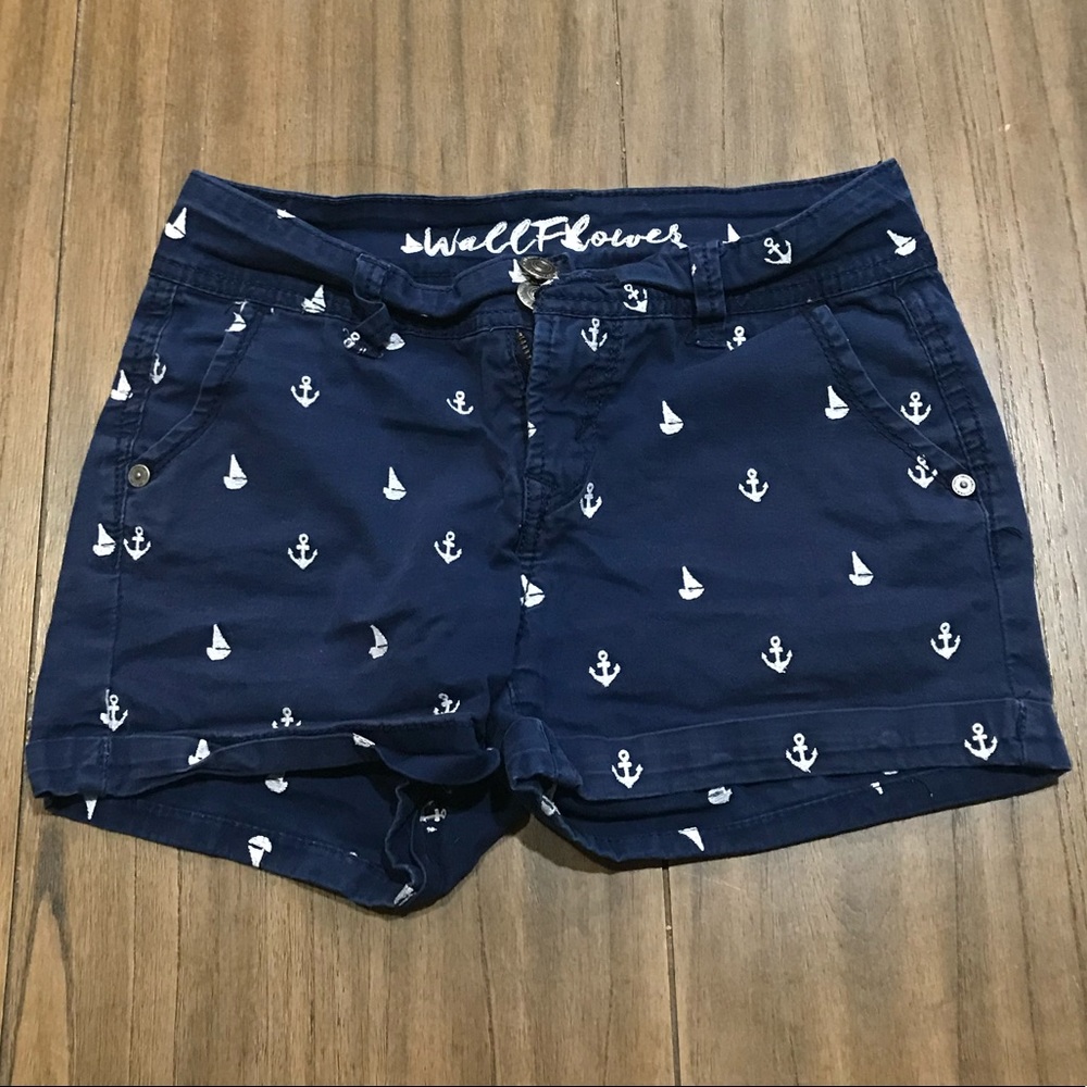 Women’s, Wallflower Anchor and sailboat shorts